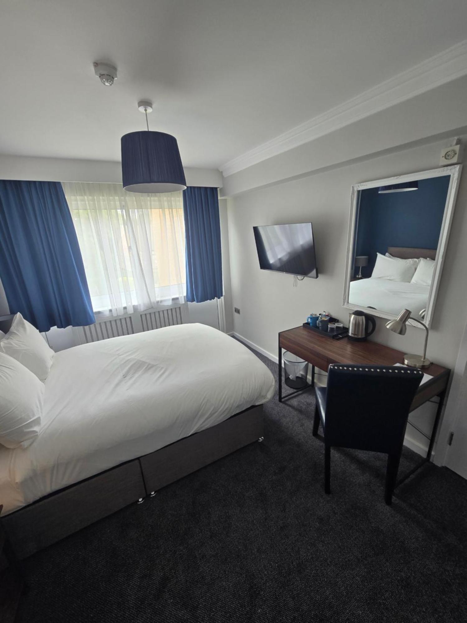 Whately Hall Banbury
